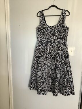 Joie Navy blue and White Geometric Midi Dress